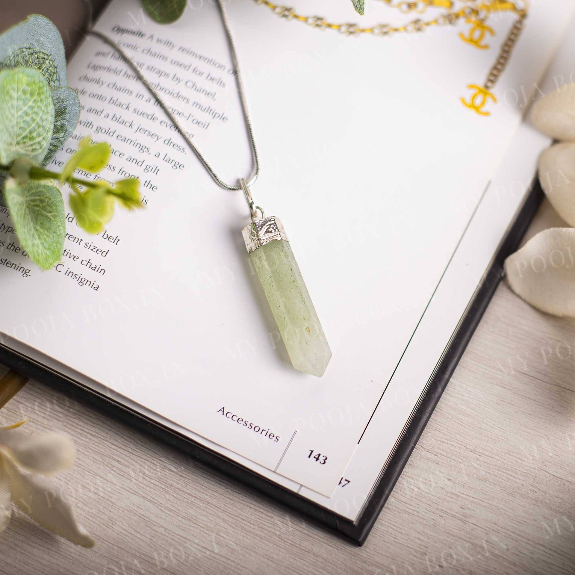 Green Aventurine Pencil Pendant Necklace for Confidence